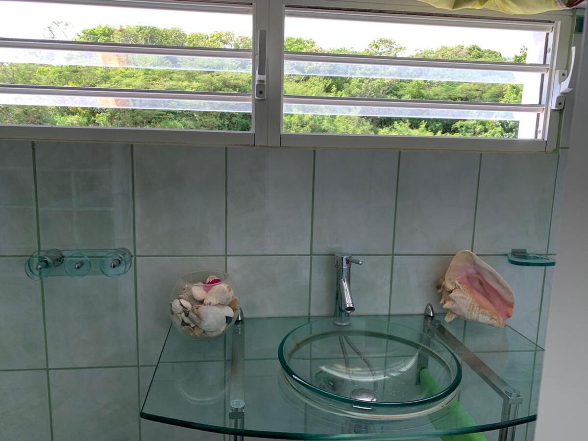Maison cosy avec vue mer et montagnes au Gosier, Guadeloupe - Photo 10