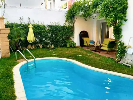 Villa avec piscine privée à Dar Bouazza, 4 chambres, 200 m de la plage : photo 3