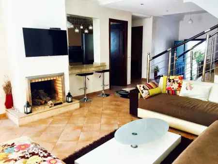 Villa avec piscine privée à Dar Bouazza, 4 chambres, 200 m de la plage : photo 15
