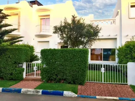 Villa avec piscine privée à Dar Bouazza, 4 chambres, 200 m de la plage : photo 21