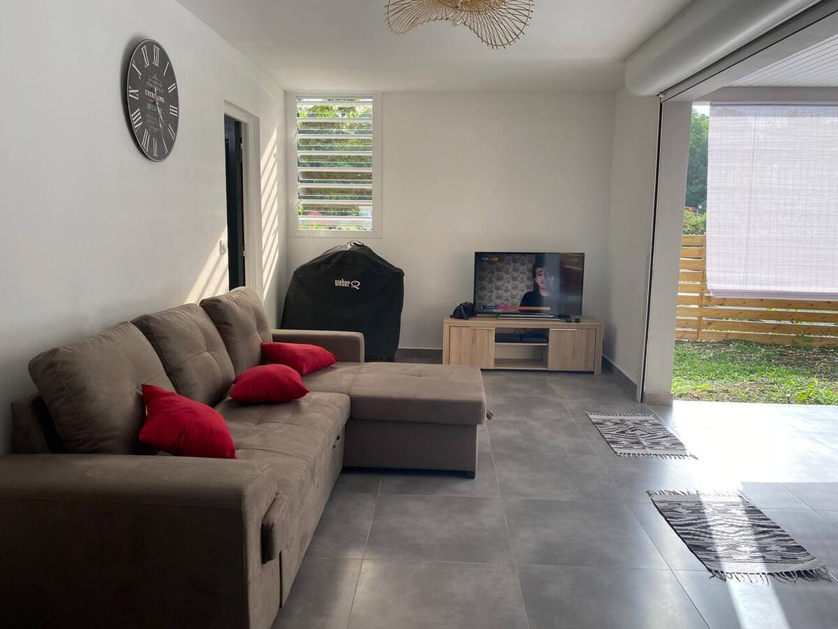 Villa 2 chambres avec piscine privée aux Abymes - Photo 5