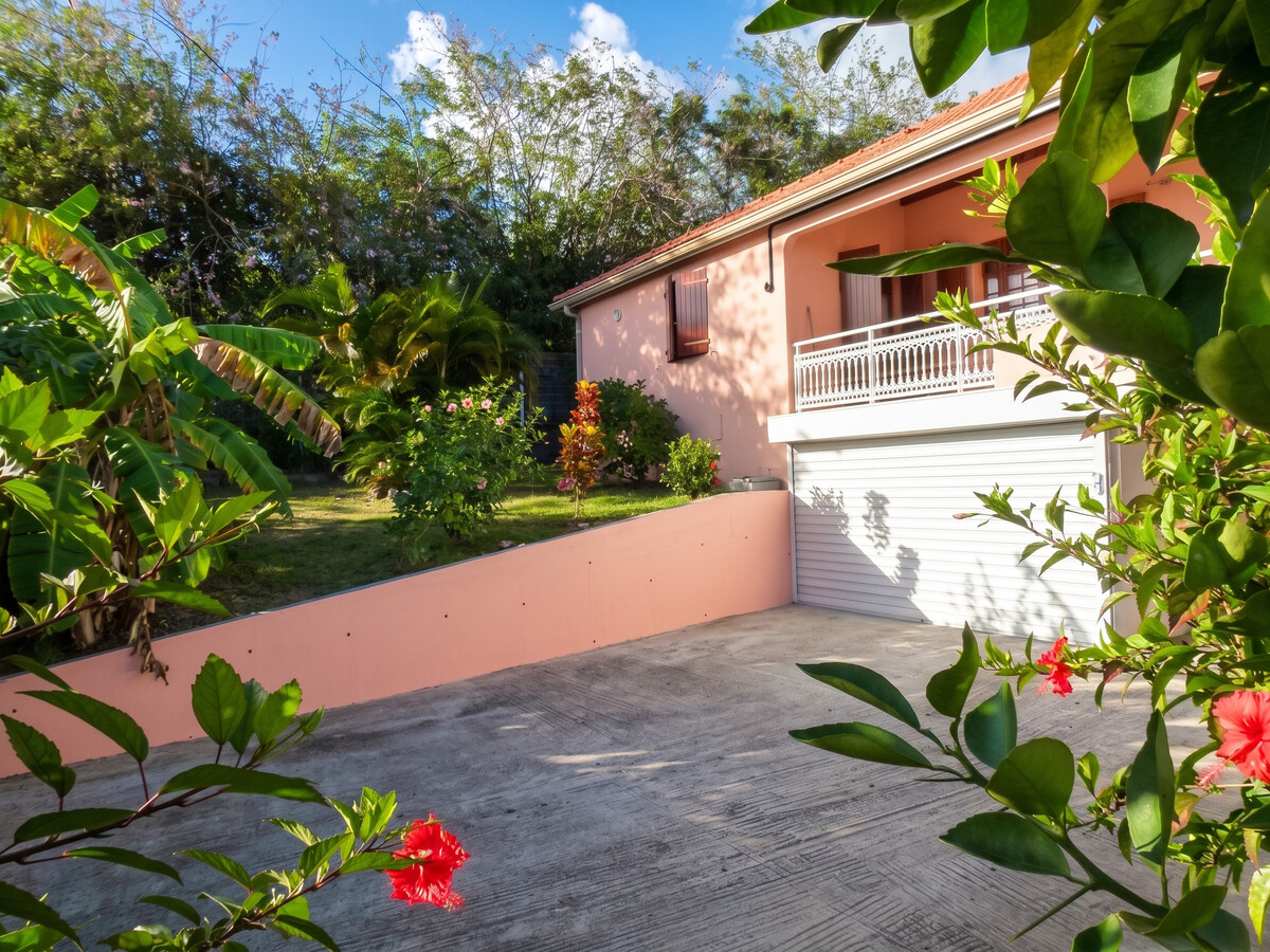 Villa avec piscine privée et jacuzzi à Sainte-Luce, 4 chambres - Photo 17