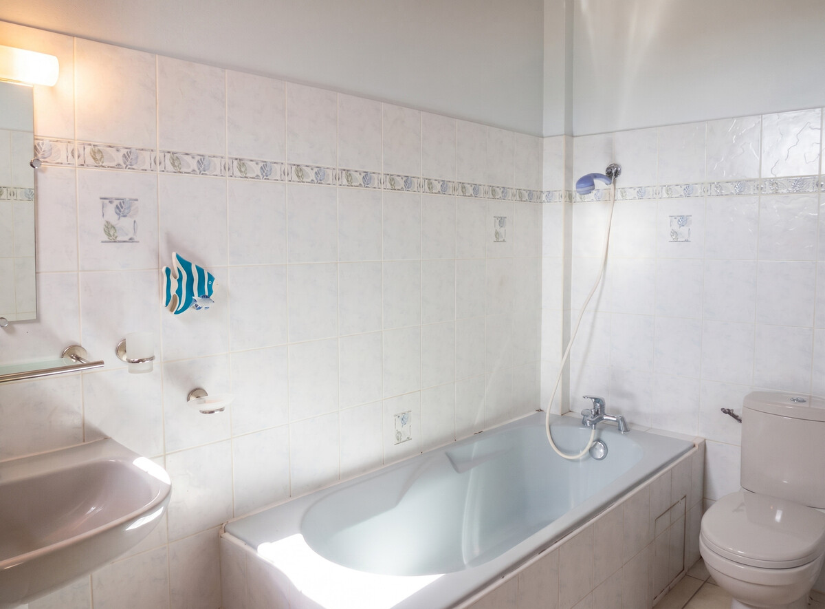 Villa avec piscine privée et jacuzzi à Sainte-Luce, 4 chambres - Photo 20