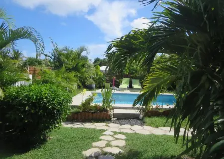 Bungalow charmant à Saint-François avec piscine partagée. - Photo 14
