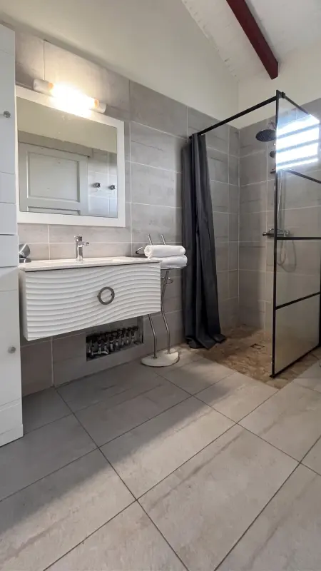 Appartement lumineux avec piscine partagée, Sainte-Anne, 75 m² - Photo 8