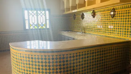 Villa avec piscine privée et vue montagne à Marrakech : photo 22