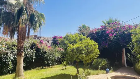 Villa avec piscine privée et vue montagne à Marrakech : photo 23