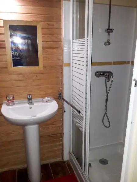Bungalow 2 chambres avec piscine partagée au Robert, Martinique : photo 15
