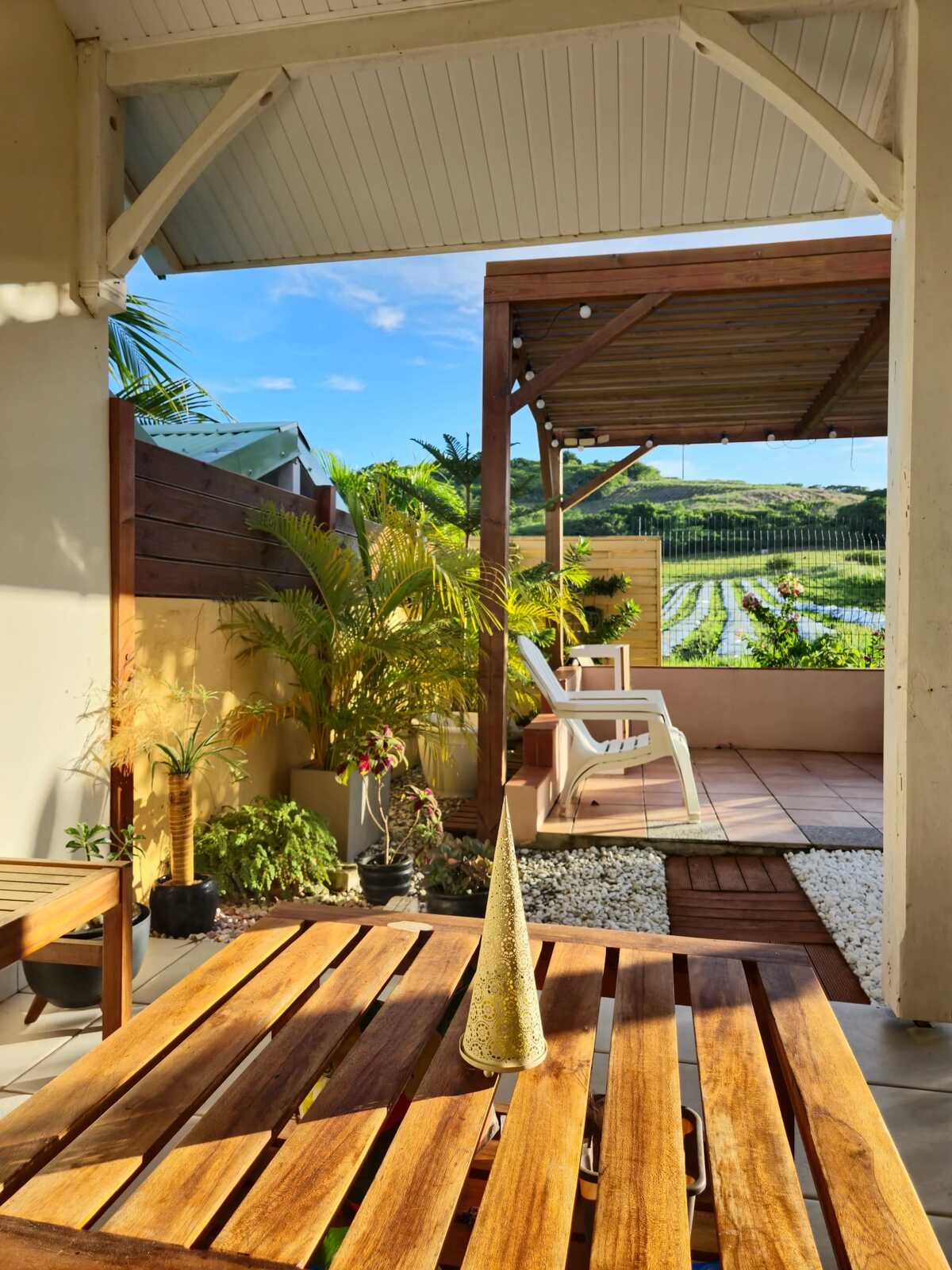 Maison 58 m² à Sainte-Anne, jardin clôturé et pergola - Photo 21