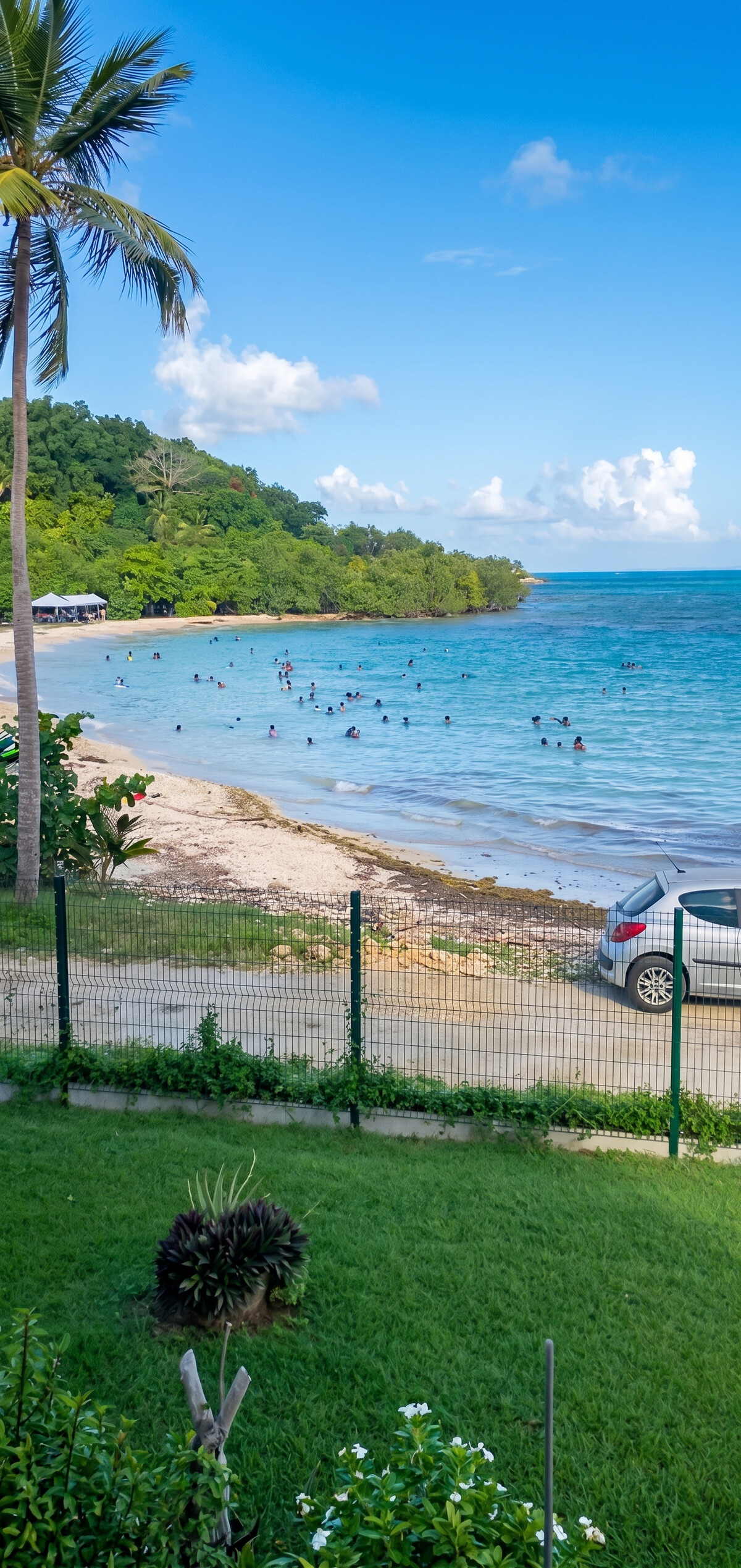 Studio vue mer avec balcon et piscine partagée au Gosier - Photo 14