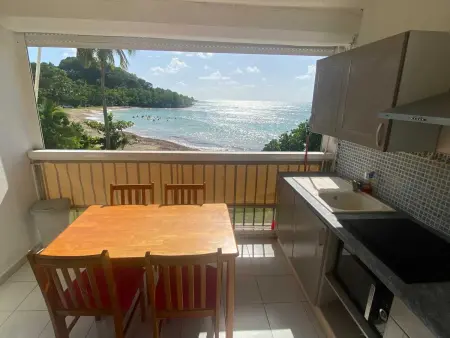 Location appartement à Le Gosier, Studio confortable avec vue sur la mer