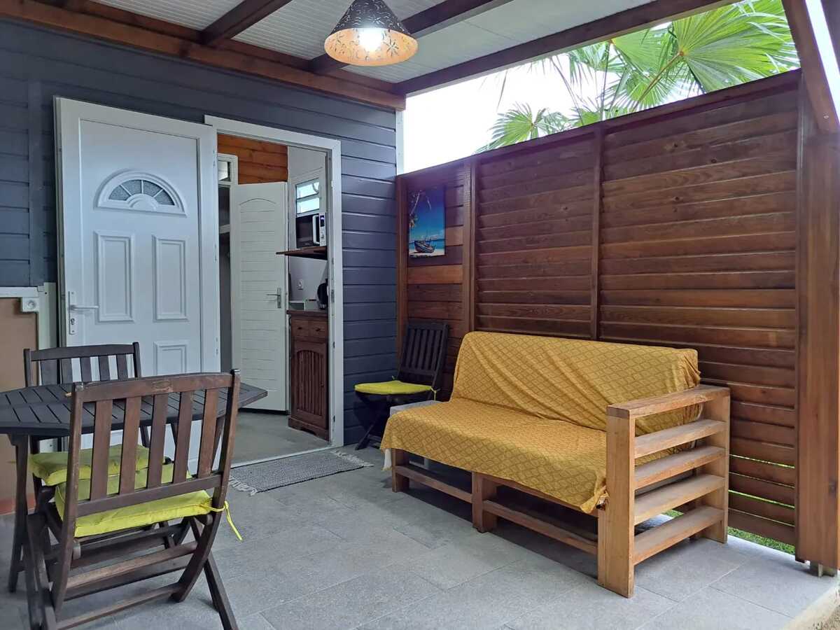 Bungalow avec jardin clôturé et barbecue au Gosier, Guadeloupe - Photo 4