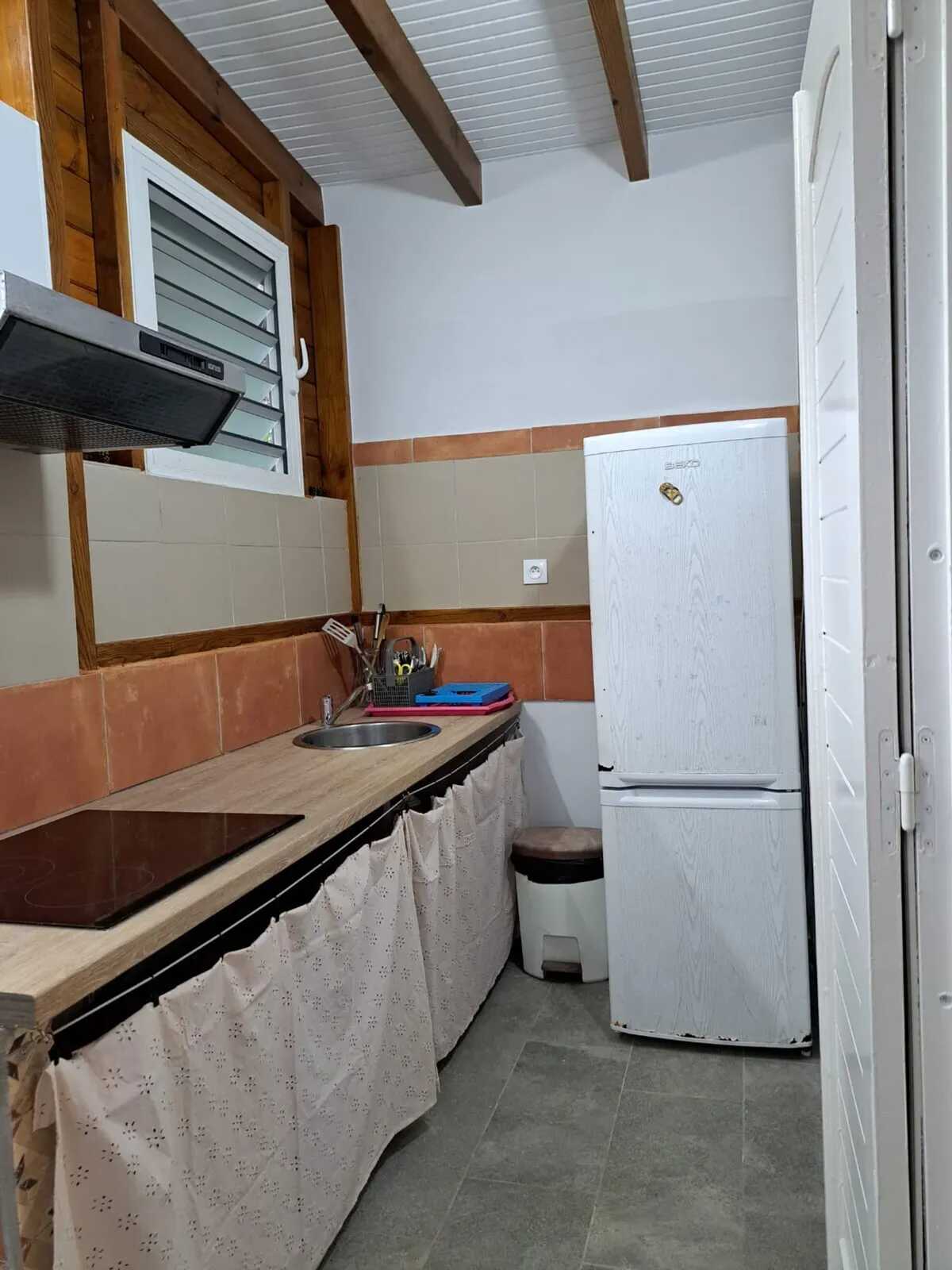 Bungalow avec jardin clôturé et barbecue au Gosier, Guadeloupe - Photo 21
