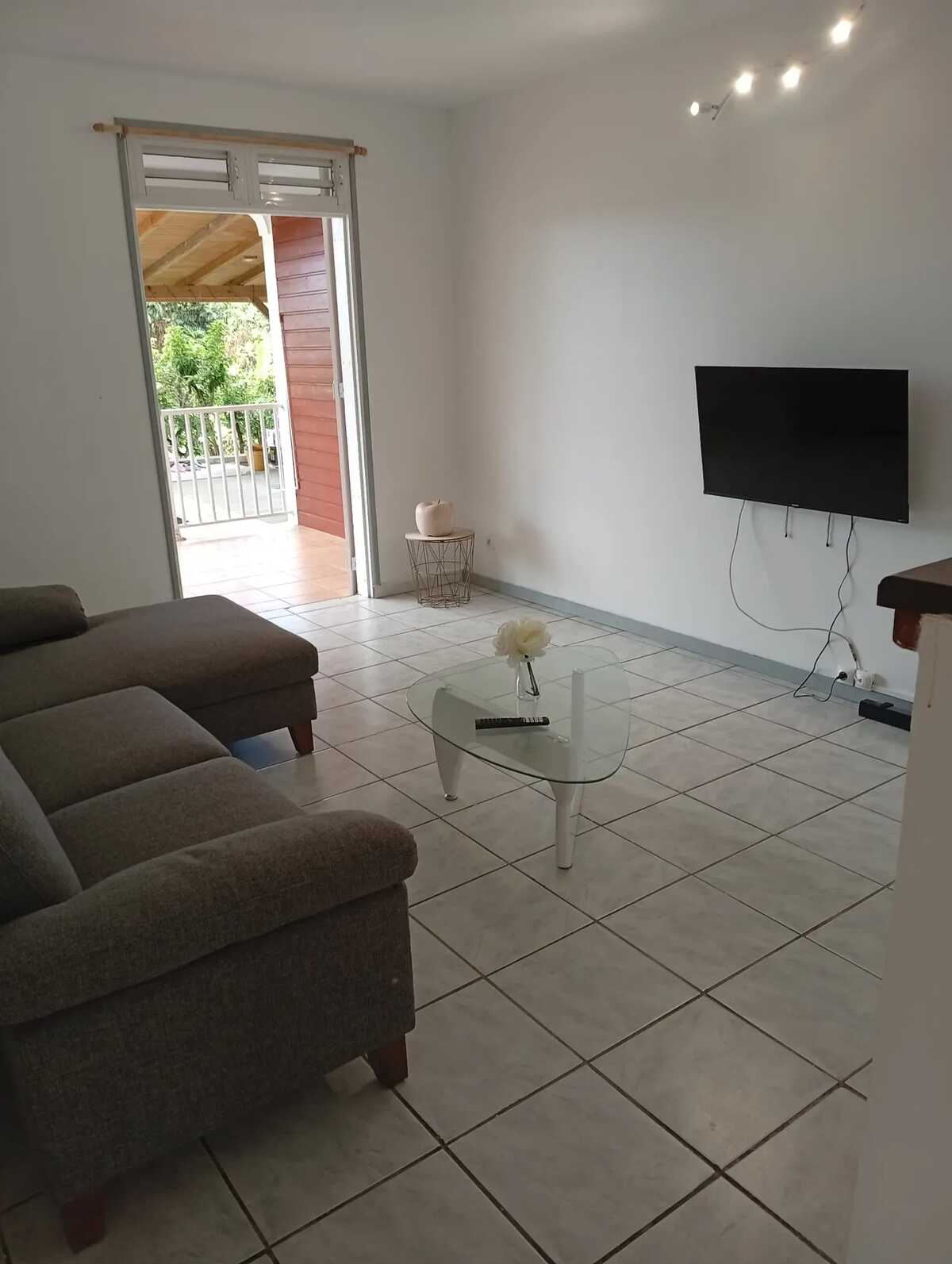 Maison 200m² à Lamentin, vue mer et montagnes - Photo 7