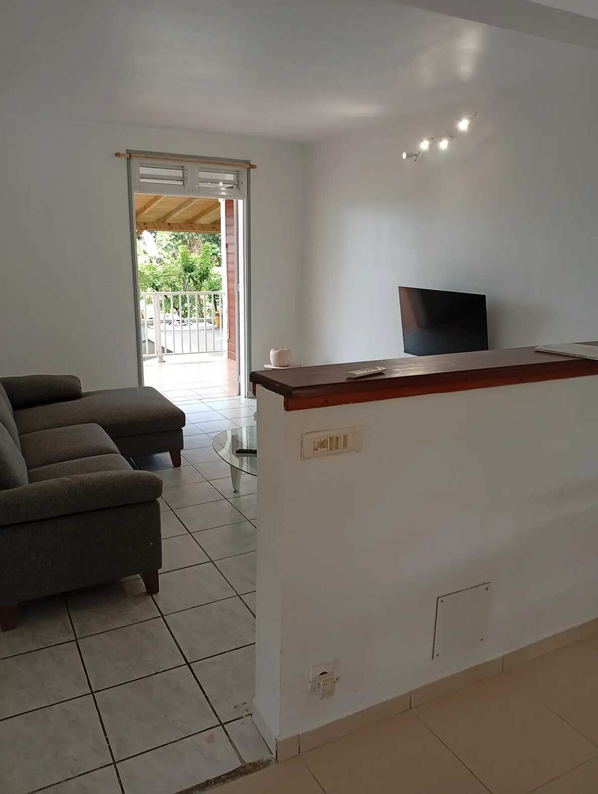Maison 200m² à Lamentin, vue mer et montagnes - Photo 8