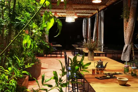 Villa avec deux piscines et 9 chambres à Ouled Hassoune, Marrakech : photo 17