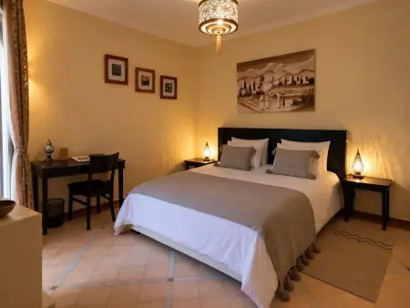 Villa avec deux piscines et 9 chambres à Ouled Hassoune, Marrakech : photo 30