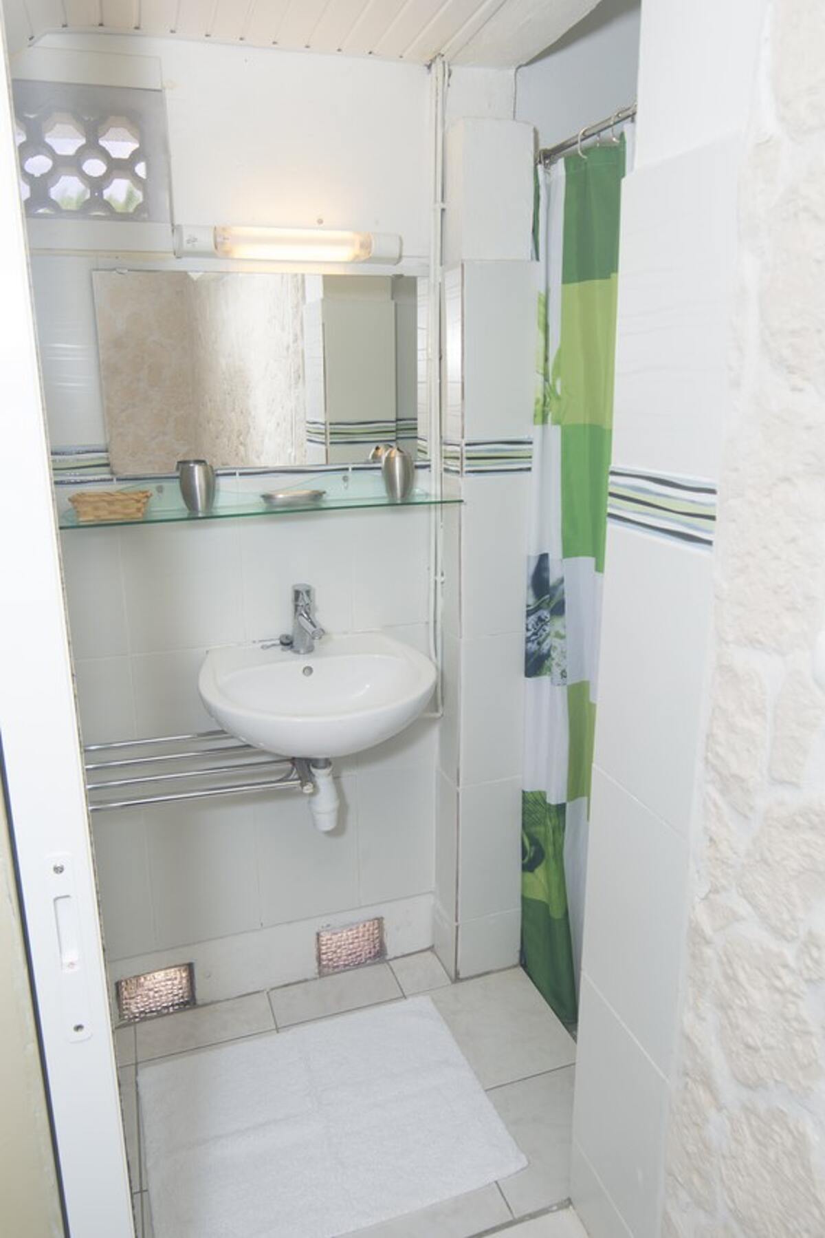 Studio cosy à Fort-de-France, terrasse et climatisation, 20 m² - Photo 8