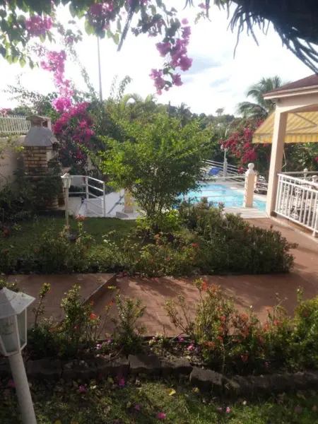 Appartement charmant à Sainte Anne 42 m² + Piscine partagée - Photo 13