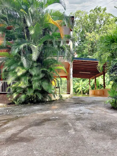 Maison avec vue montagne et jardin privé à Pointe-Noire, 6 pers. : photo 23