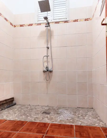 Maison avec vue montagne et jardin privé à Pointe-Noire, 6 pers. : photo 26