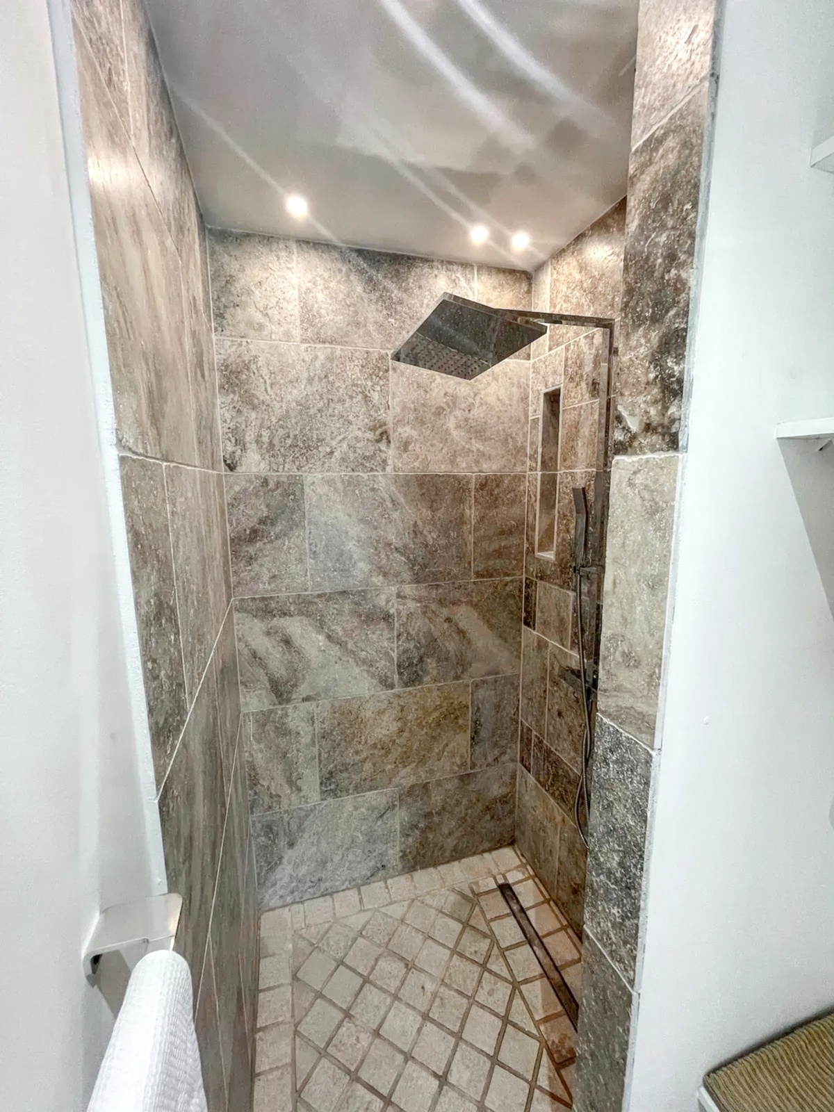 Villa Le François avec piscine privée et vue mer, MQ - Photo 12