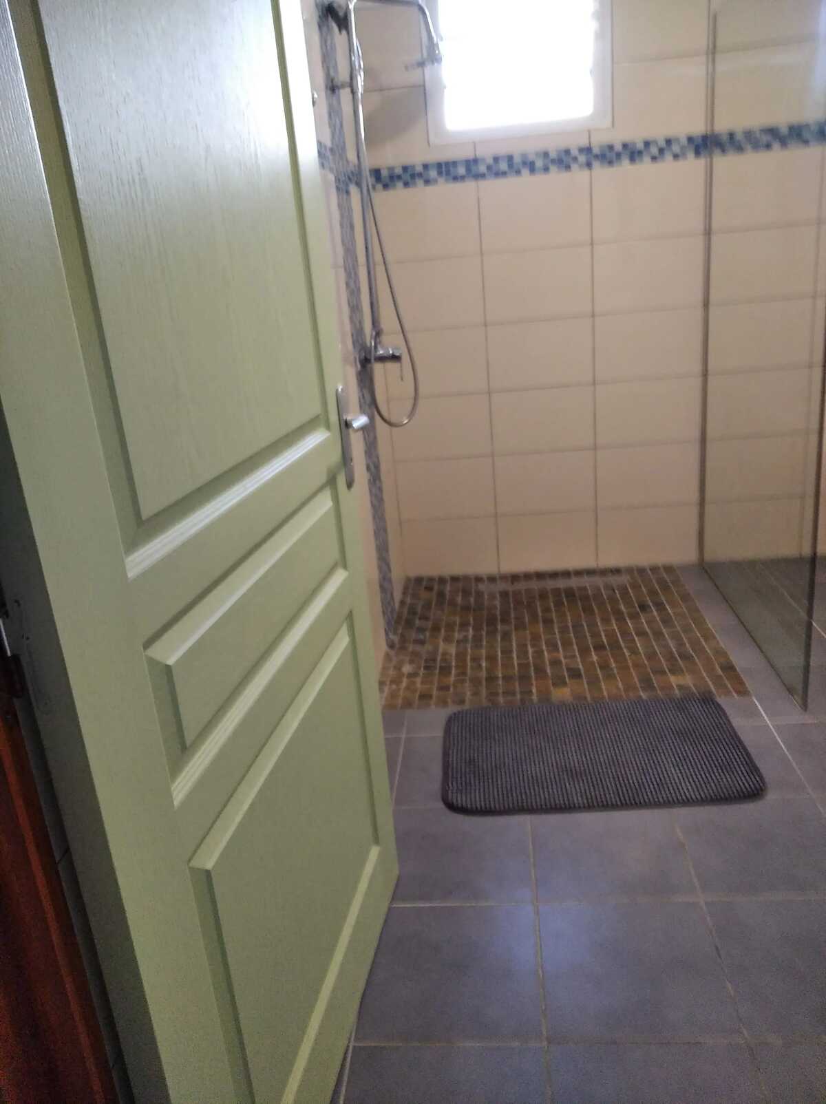 Appartement 2 chambres avec balcon à Sainte Suzanne - Photo 7