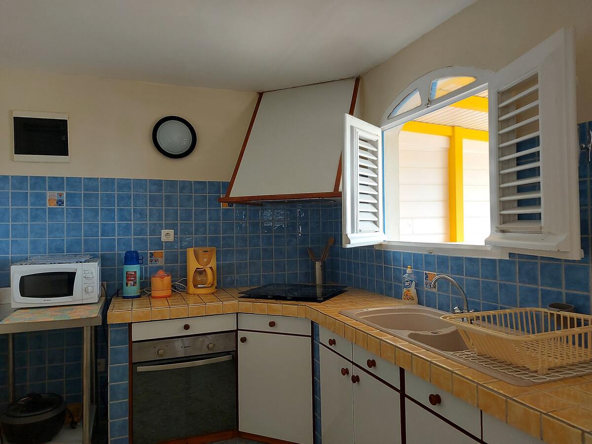 Maison charmante à Le Diamant avec vue sur mer et jardin - Photo 8