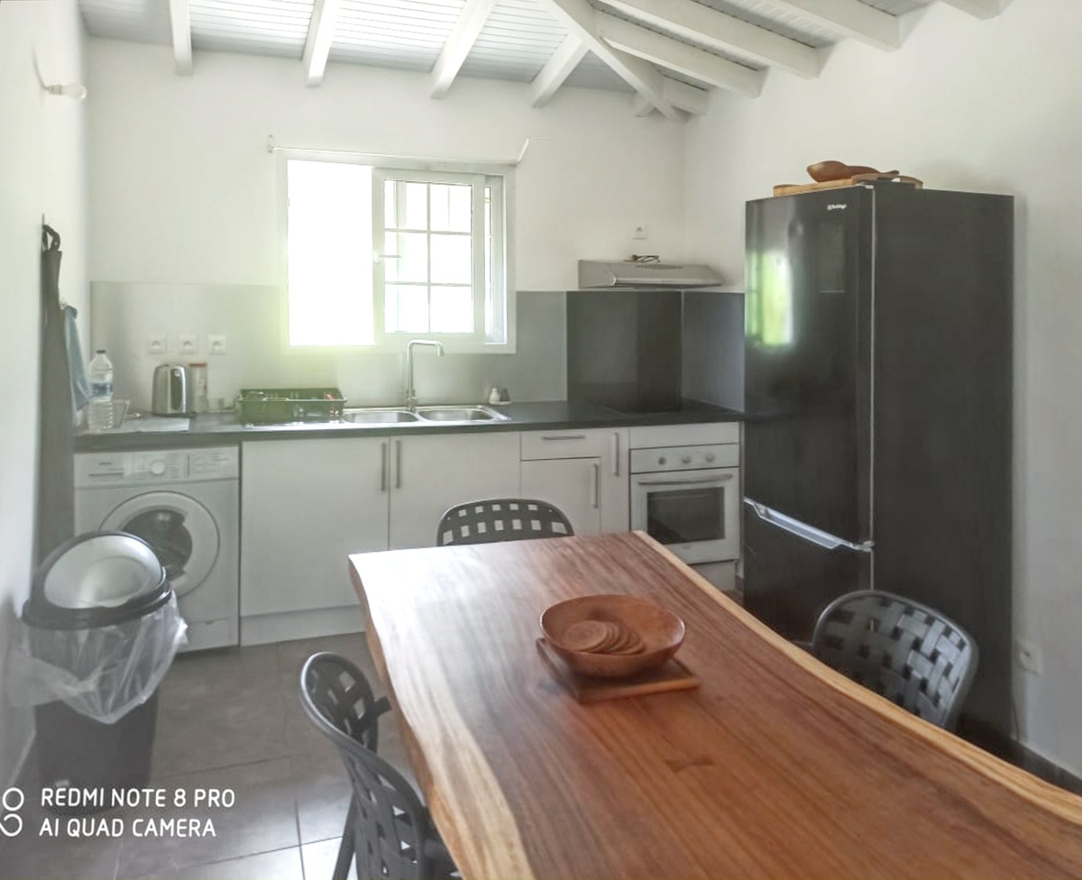 Appartement 65 m² à Sainte-Rose, terrasse barbecue et jardin - Photo 5