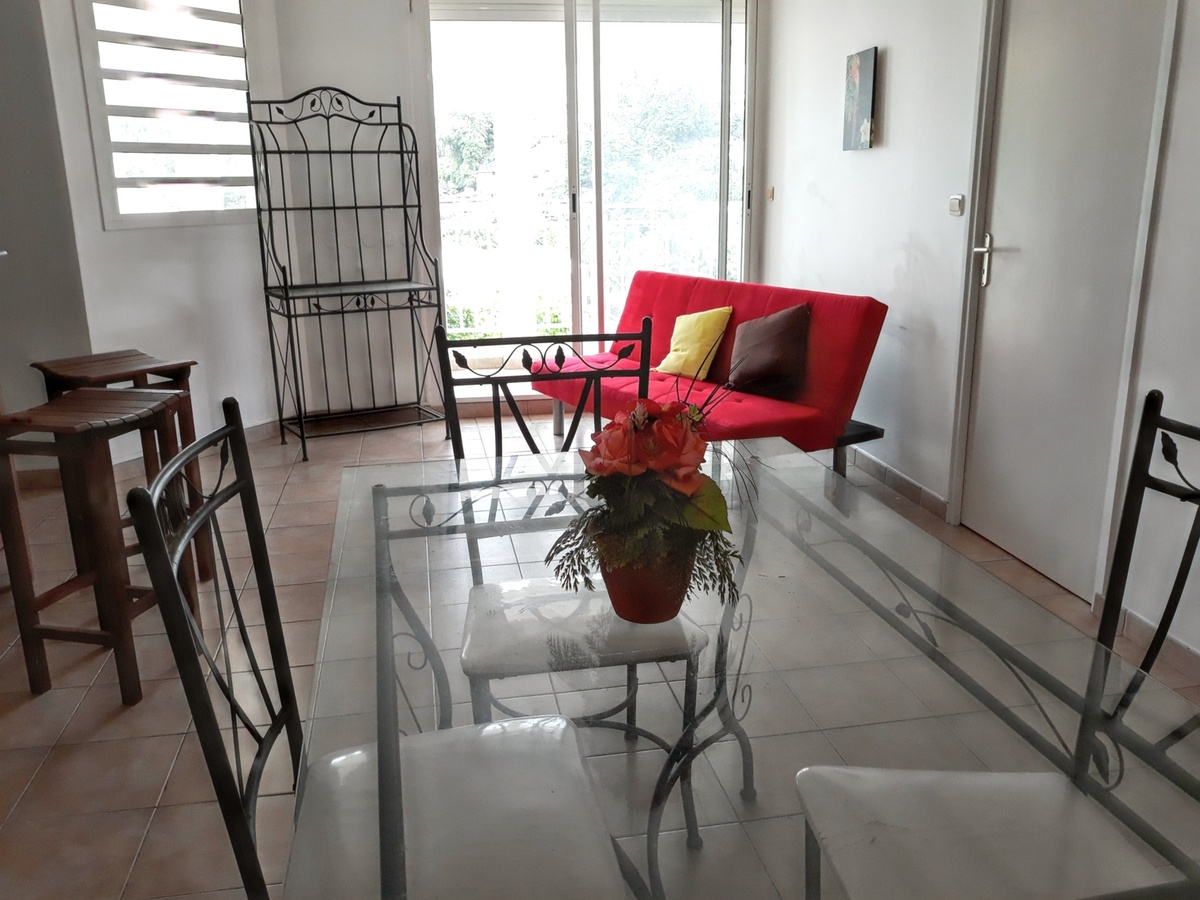 Appartement 56 m² avec terrasse aux Abymes - Photo 6