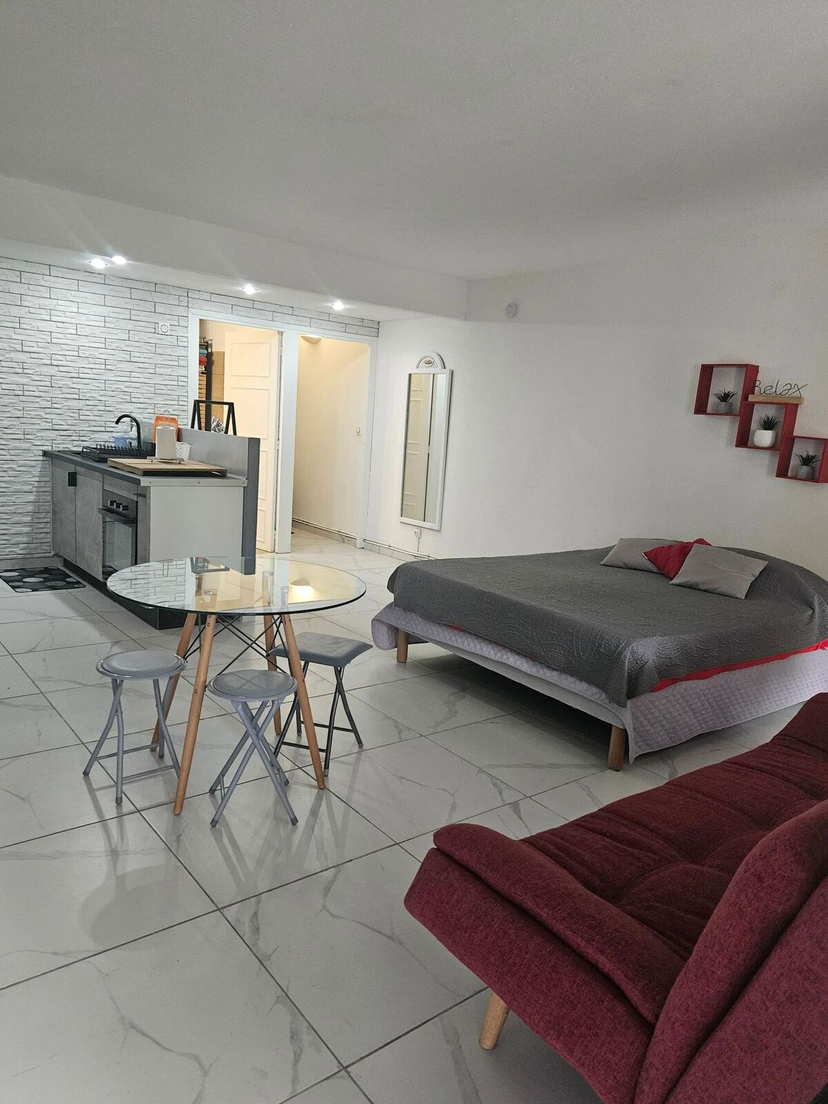 Studio 42 m² à Saint-François, piscine et jardin privatif - Photo 6