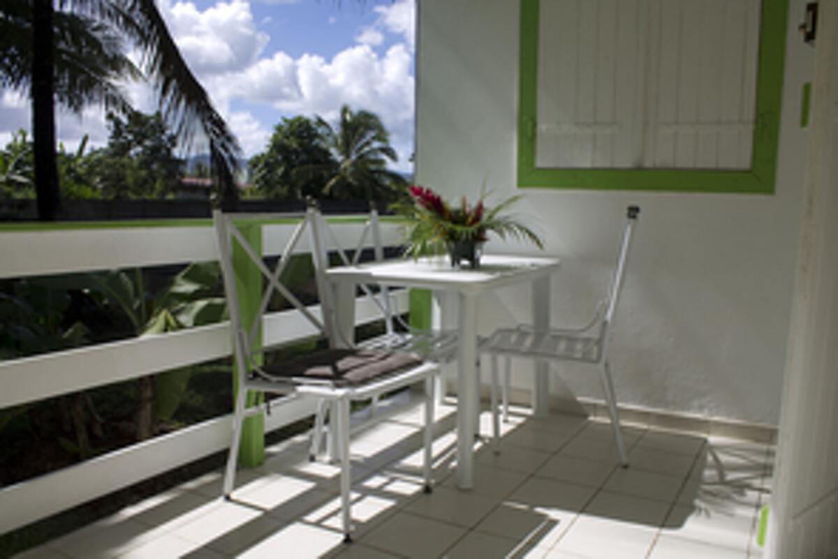 Bungalow 36 m² avec piscine commune à Sainte-Rose - Photo 6