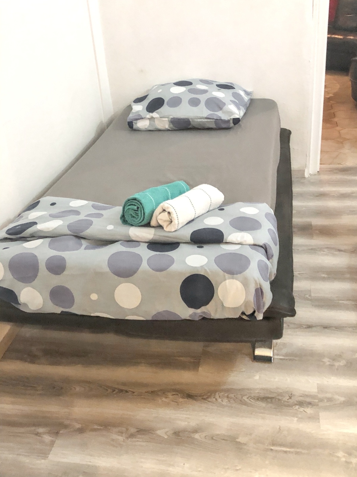 Studio 30 m² avec jardin clôturé à Saint-Pierre - Photo 8