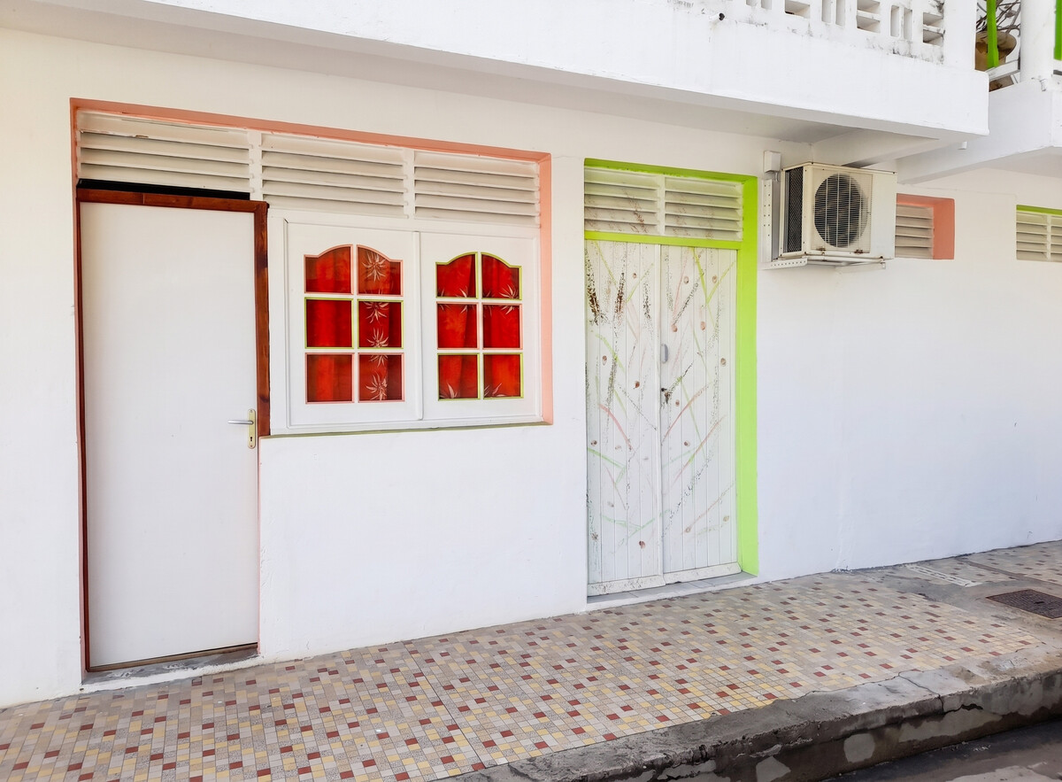 Studio climatisé avec entrée privée à Capesterre-de-Marie-Galante - Photo 5