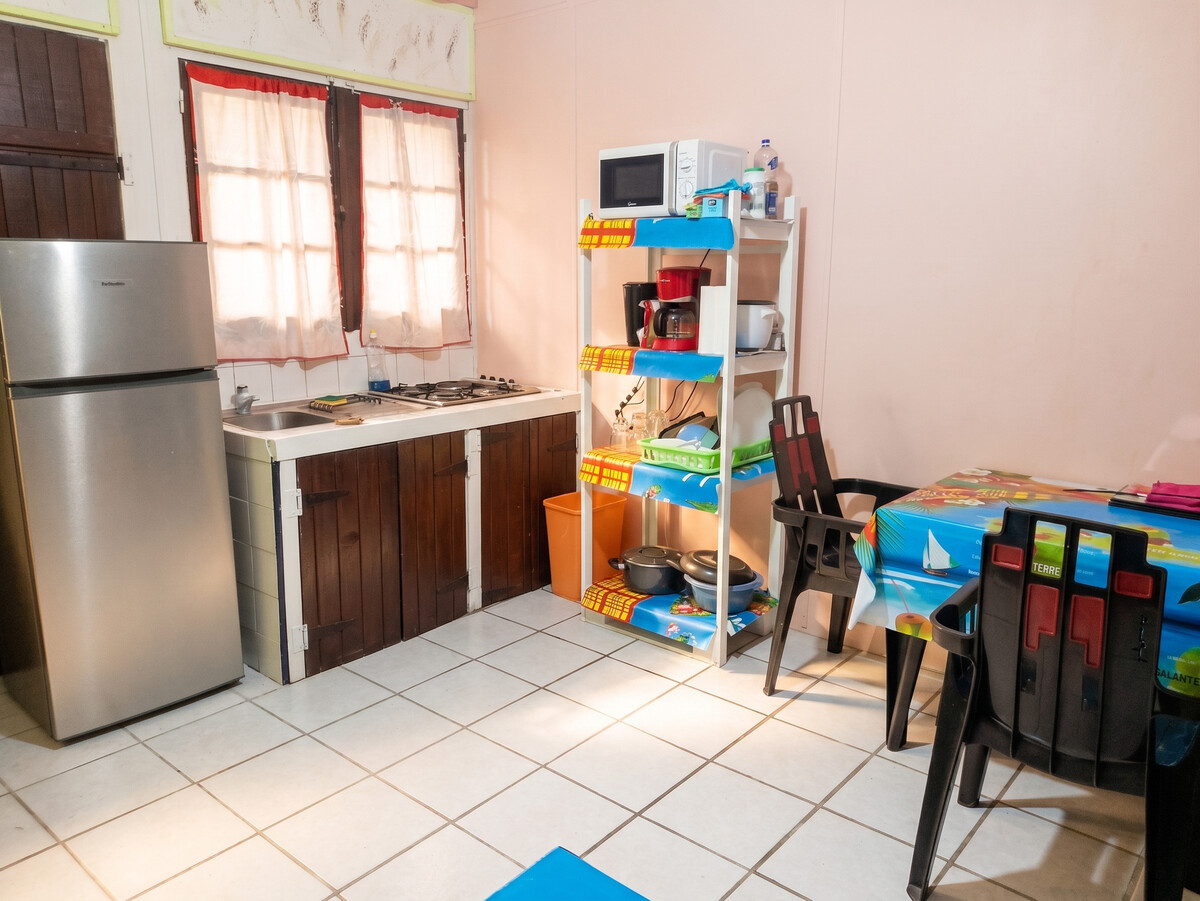Studio climatisé avec entrée privée à Capesterre-de-Marie-Galante - Photo 8