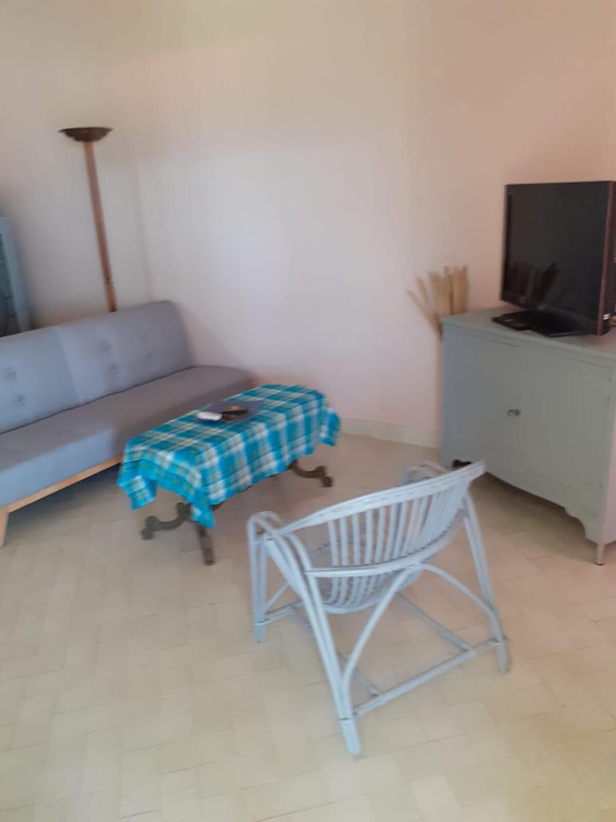 Maison 85 m² jardin clôturé + parking à Basse-Terre - Photo 6