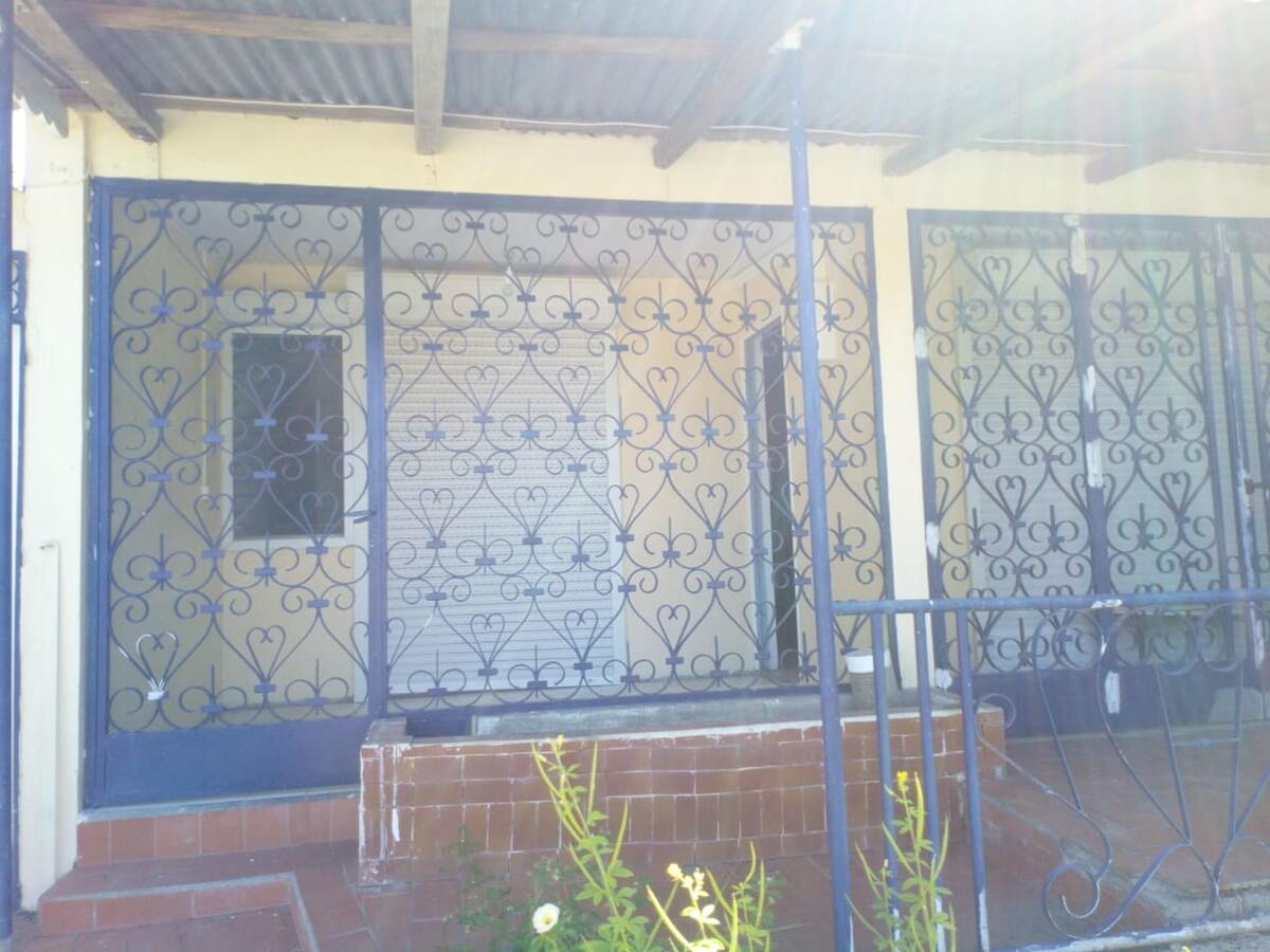 Maison 85 m² jardin clôturé + parking à Basse-Terre - Photo 11