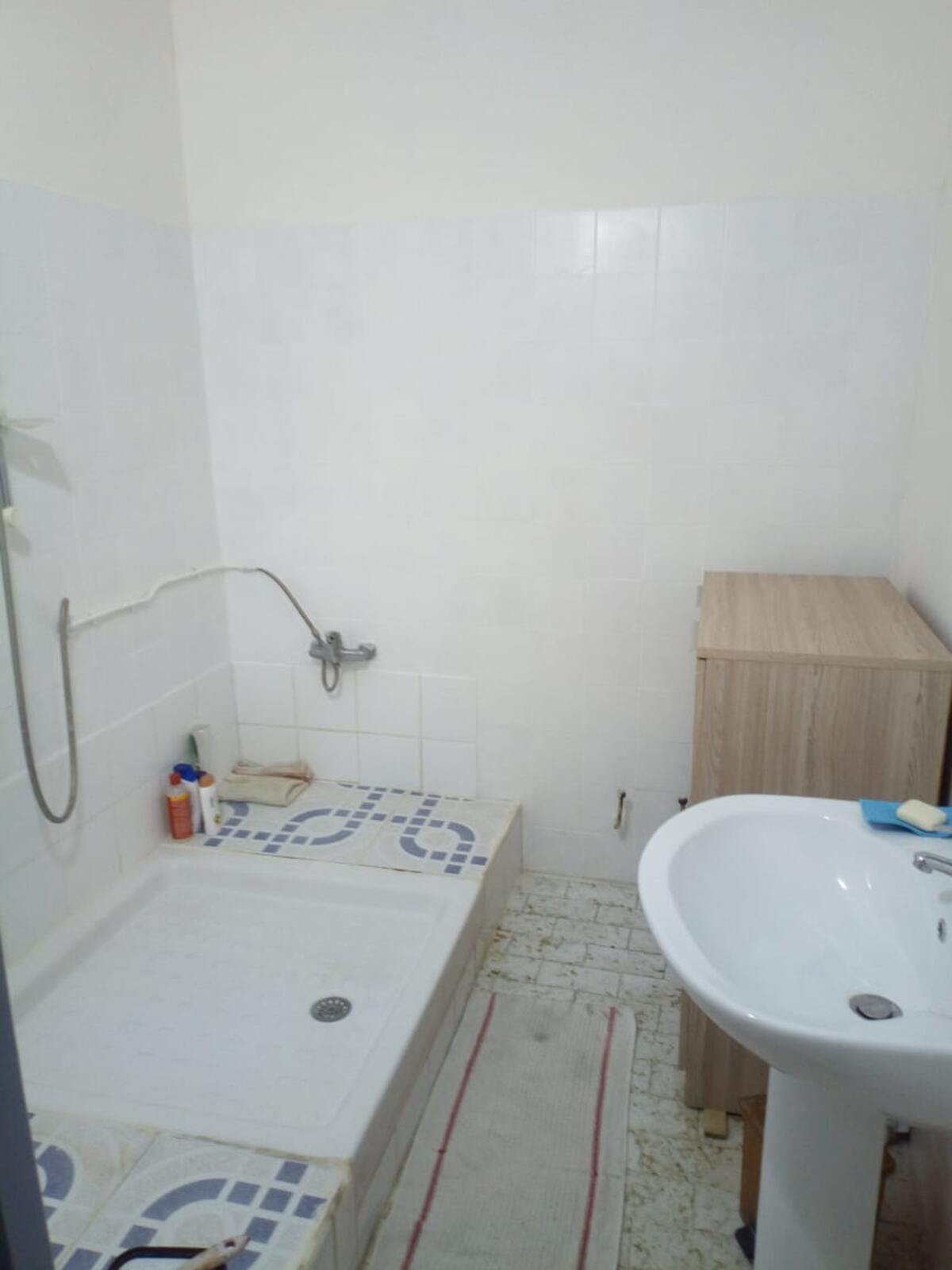 Maison 85 m² jardin clôturé + parking à Basse-Terre - Photo 14