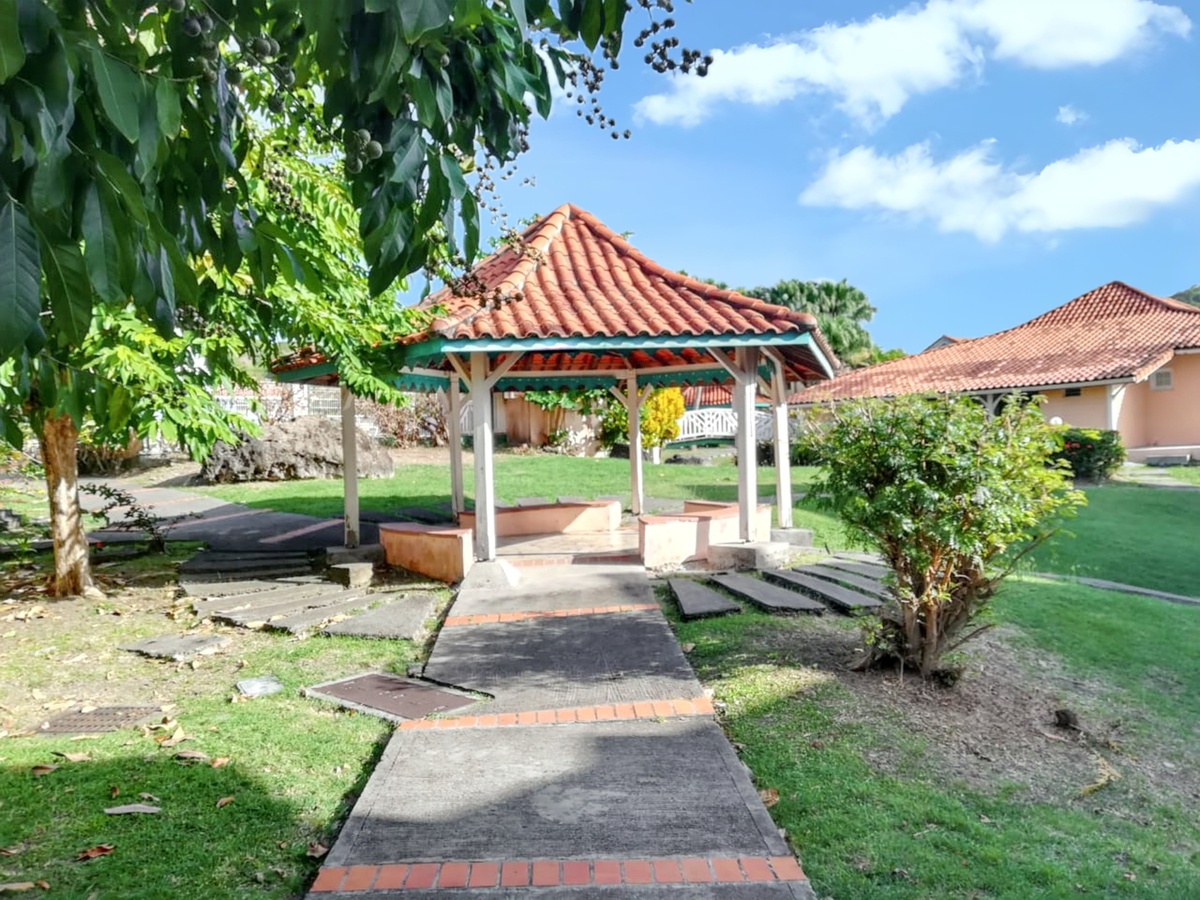 Appartement 45m² avec piscine et jardin à Sainte-Anne - Photo 7