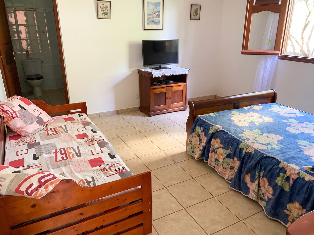 Appartement Sainte-Anne, terrasse jardin et parking - Photo 4
