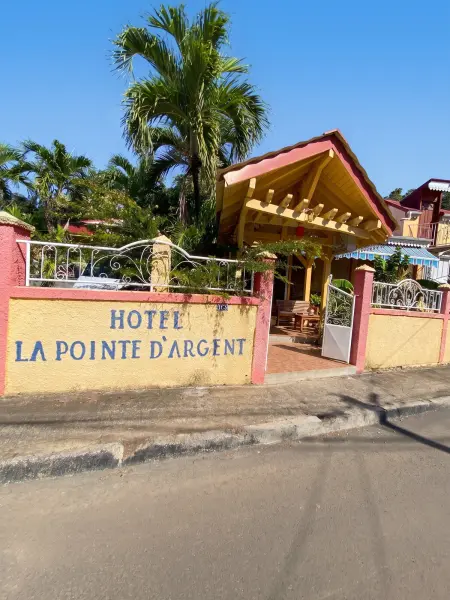 Appartement 2 chambres avec piscine partagée à Pointe-Noire : photo 16