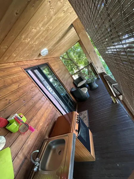 Chalet de 30 m² avec vue montagne à Le Tampon, jardin et balançoire : photo 16