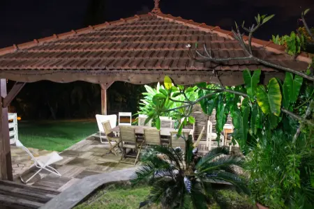 Appartement 60 m² avec piscine partagée et vue au Robert, Martinique : photo 4