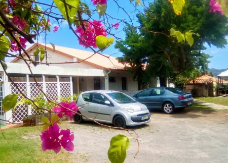 Appartement 60 m² avec piscine partagée et vue au Robert, Martinique : photo 15