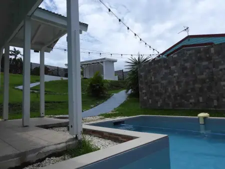 Villa romantique à Sainte-Anne avec piscine privée - Photo 17