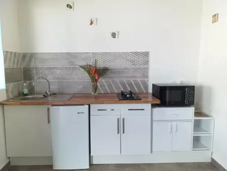 Bungalow avec piscine partagée à Saint-François, Guadeloupe : photo 4