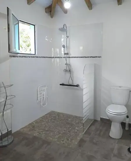 Bungalow avec piscine partagée à Saint-François, Guadeloupe : photo 7