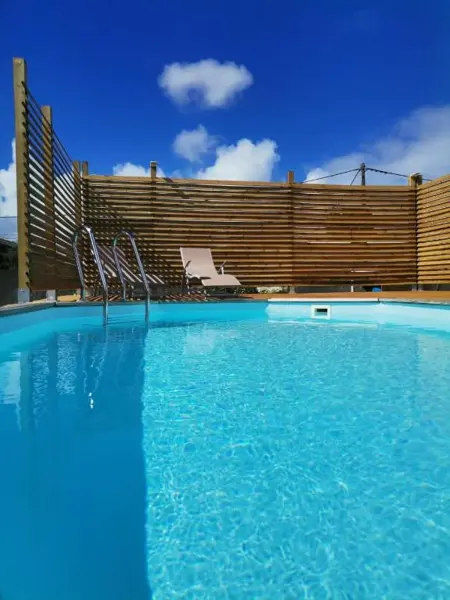 Bungalow avec piscine partagée à Saint-François, Guadeloupe : photo 9