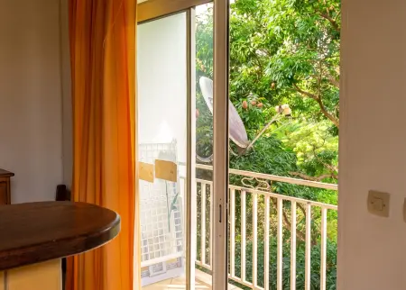 Appartement 70 m² avec balcon vue jardin au Robert, Martinique : photo 5