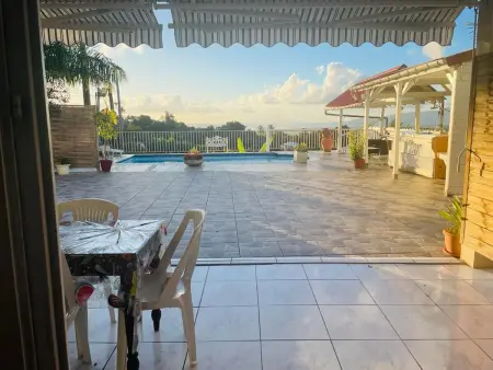 Appartement avec piscine privée à Rivière-Pilote, 3 chambres, 6 pers. : photo 3